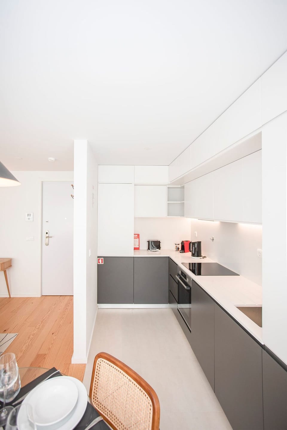 House | 2 bedrooms, desk, iron/ironing board, Internet