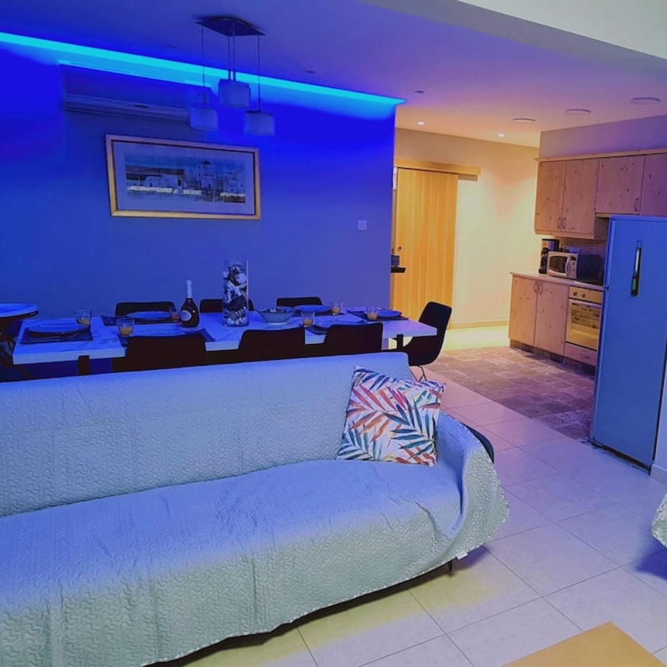 House | 2 bedrooms, soundproofing