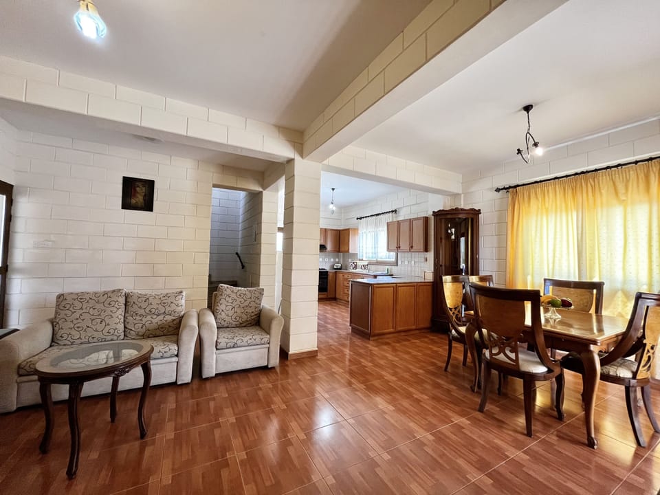 House | 2 bedrooms