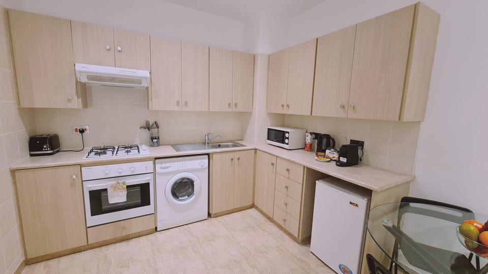 House | 1 bedroom, soundproofing