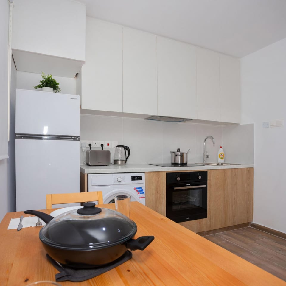Studio | 1 bedroom, soundproofing