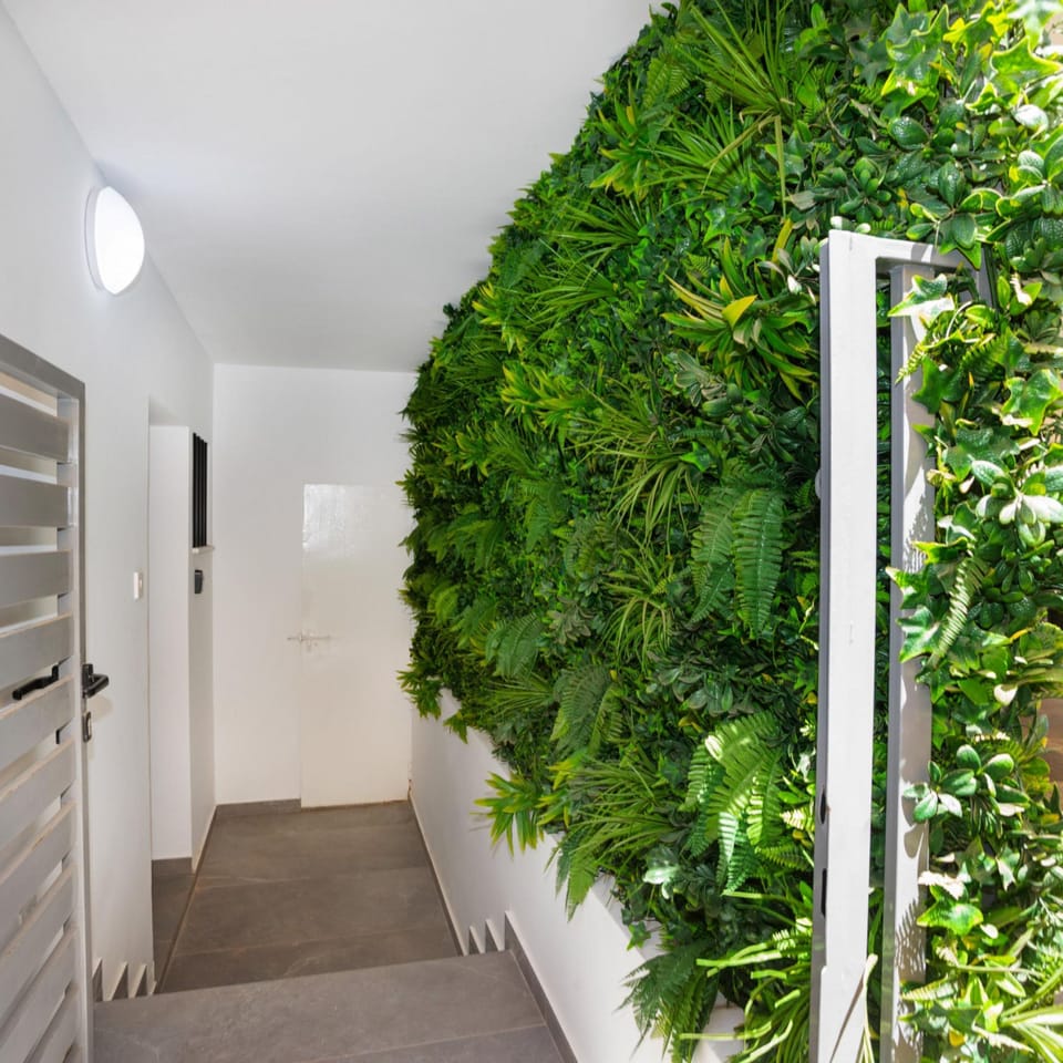 Studio | 1 bedroom, soundproofing