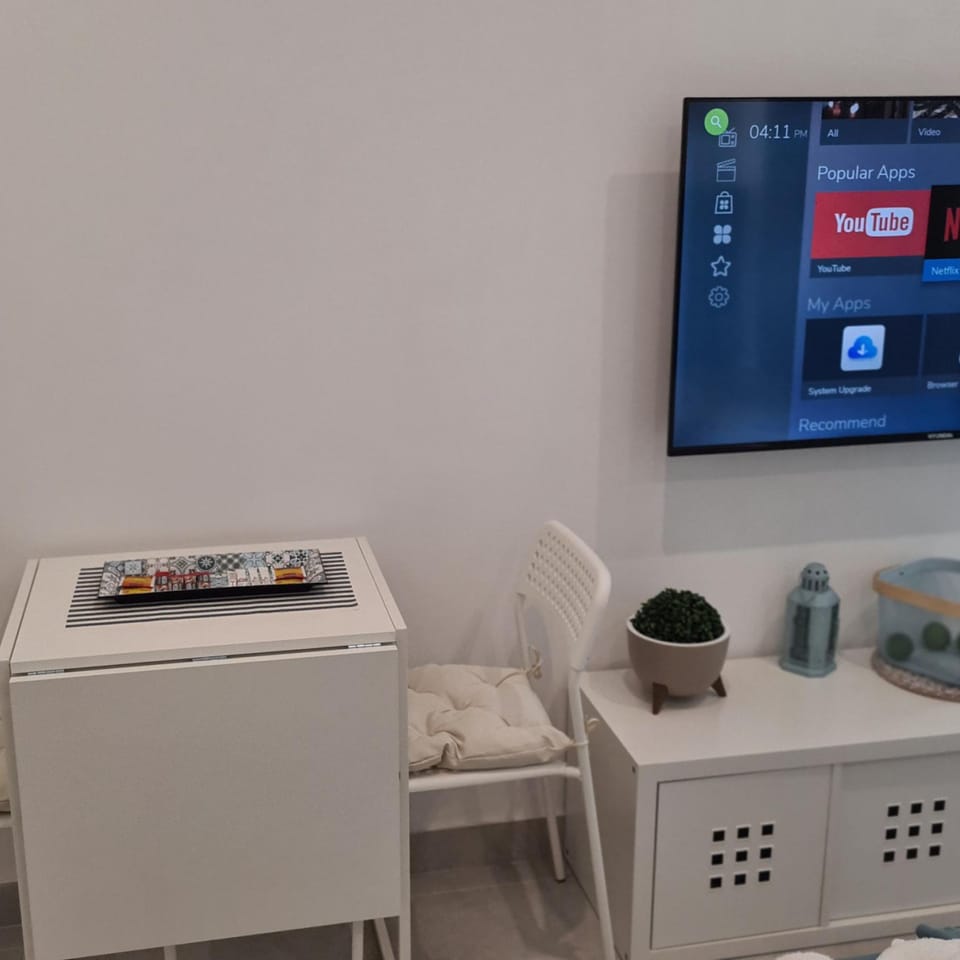 Studio | 1 bedroom, soundproofing