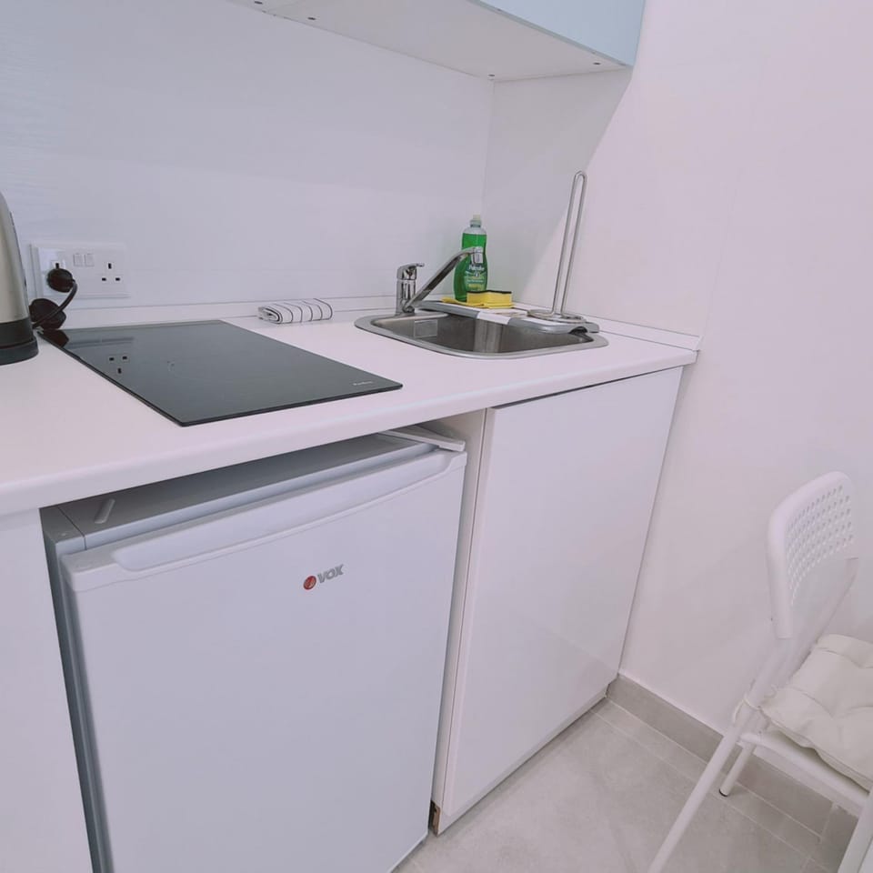 Studio | 1 bedroom, soundproofing