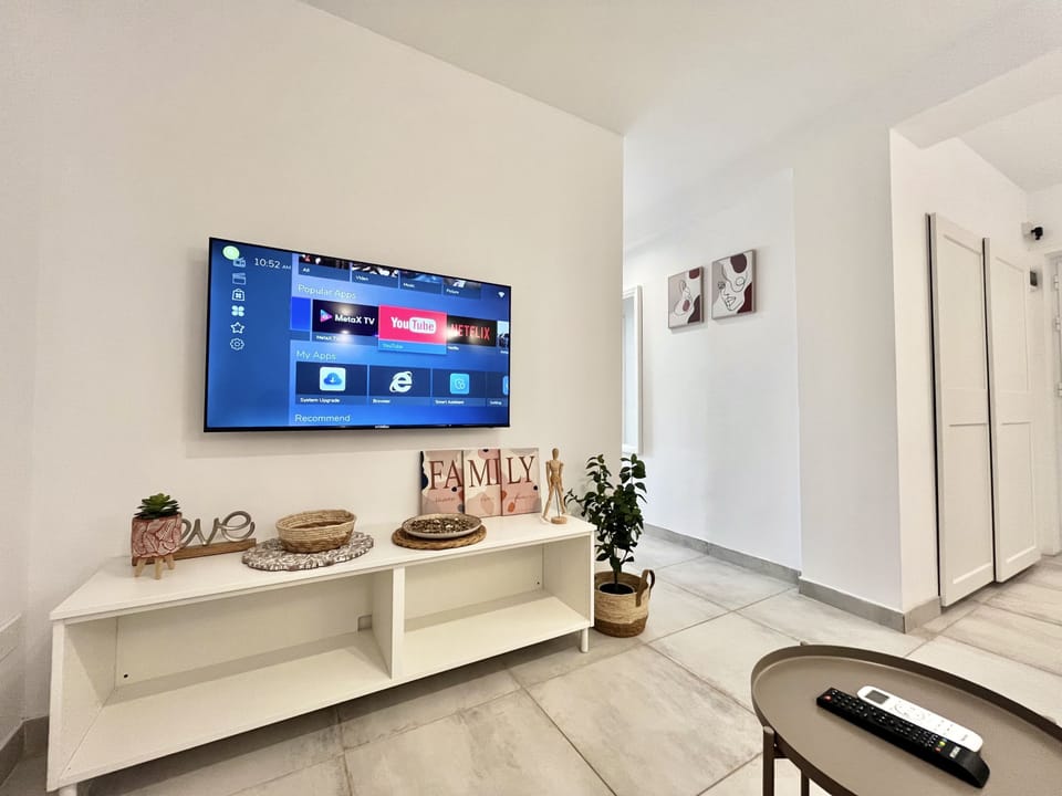 House | 1 bedroom, soundproofing