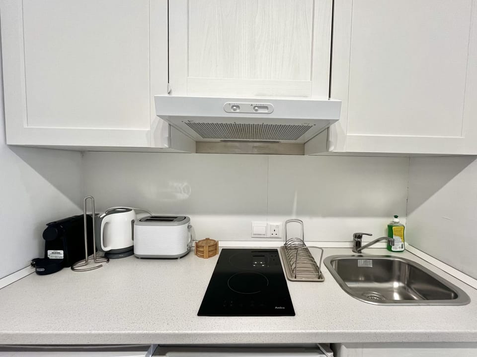 House | 1 bedroom, soundproofing