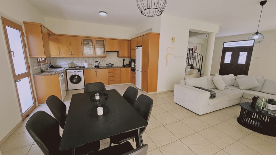 House | 2 bedrooms, soundproofing