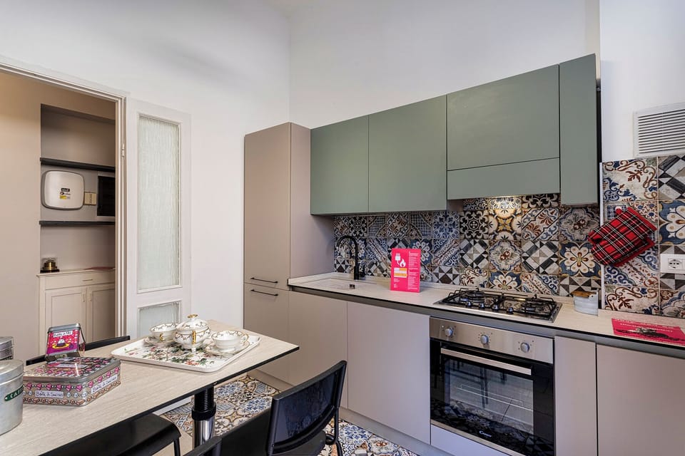 Apartment | Private kitchen | Dining tables