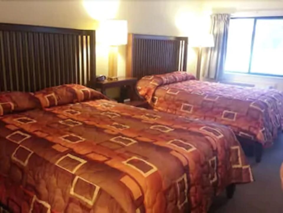 Desk, laptop workspace, soundproofing, iron/ironing board