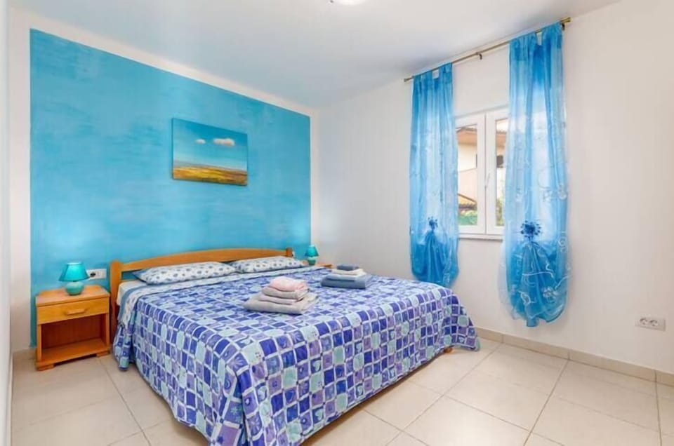 Apartment, 1 Bedroom | 1 bedroom, WiFi