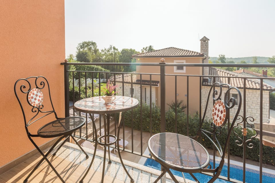 Villa, 4 Bedrooms | Terrace/patio