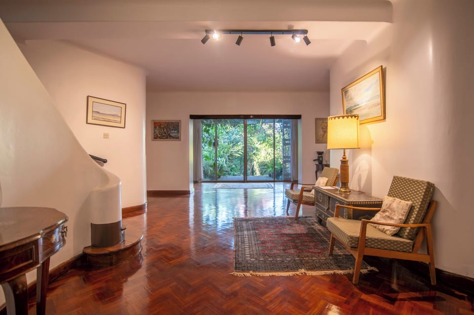 Villa (4 Bedrooms) | Interior