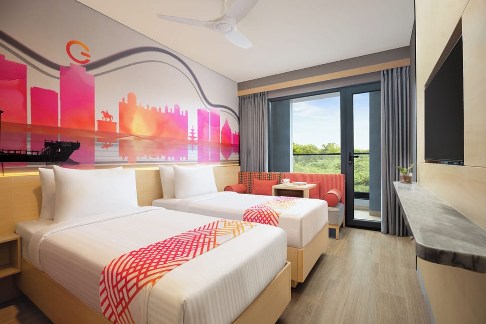 Luxe Twin Room | 1 bedroom, iron/ironing board, free WiFi