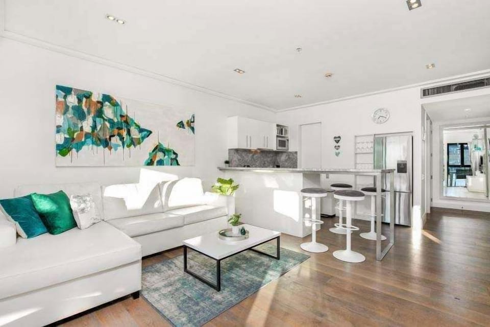 Luxury Apartment, Balcony, Marina View | Living area | Smart TV, Netflix, streaming services
