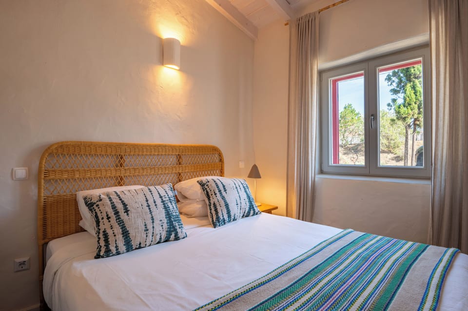 Traditional Apartment, Pool View | 1 bedroom, individually decorated, individually furnished, desk