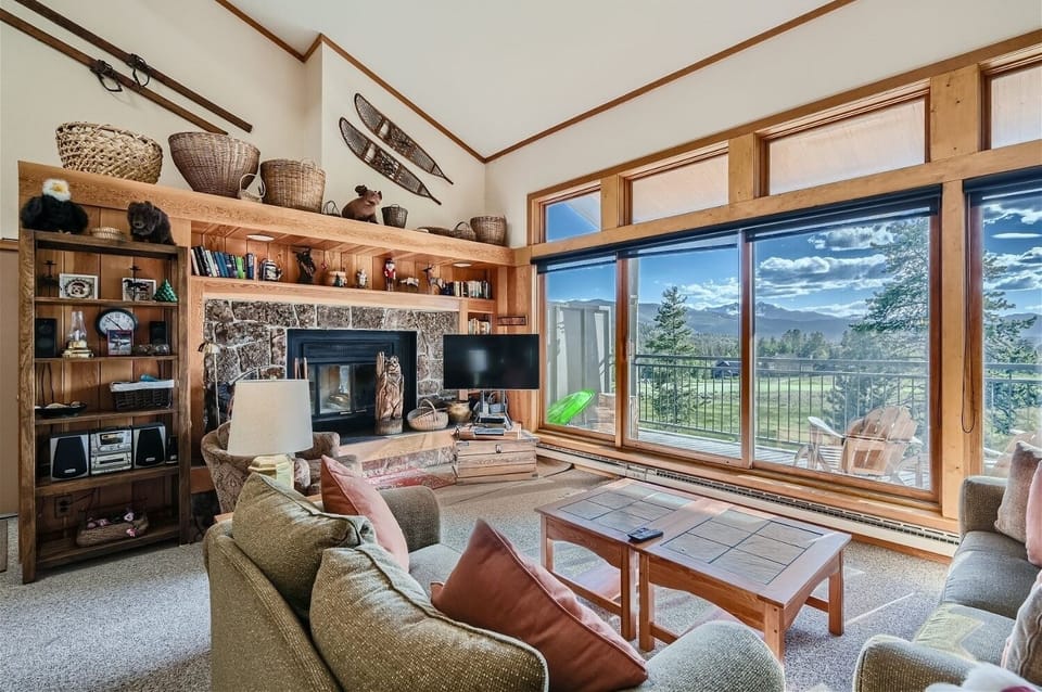 Condo, 2 Bedrooms | Interior