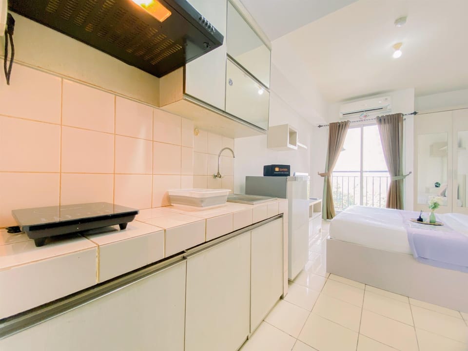 Studio | Private kitchen | Fridge, stovetop, rice cooker