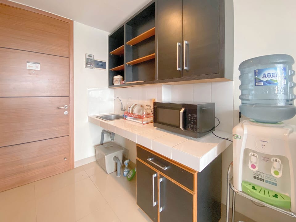 Studio | Private kitchen | Fridge, microwave, stovetop, rice cooker