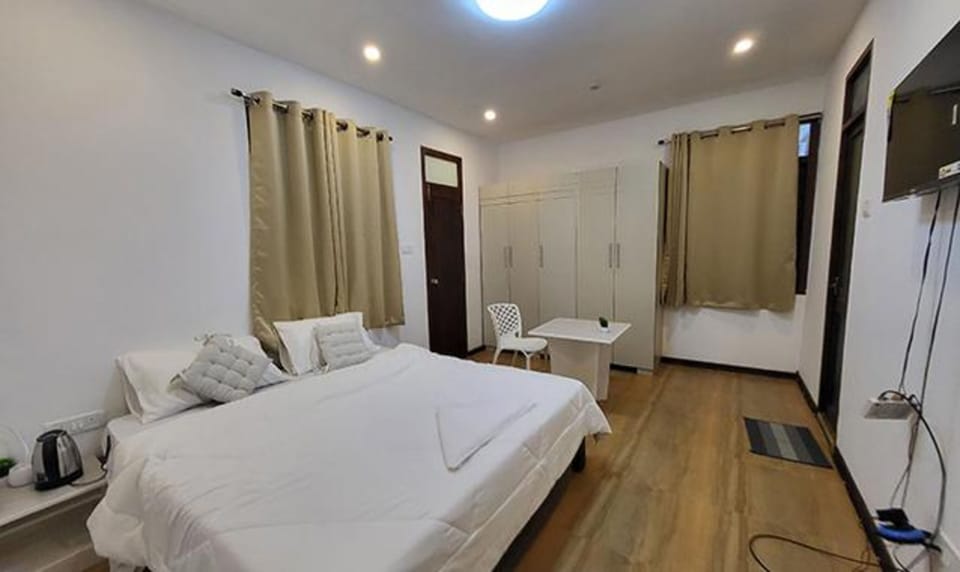 Deluxe Room | Egyptian cotton sheets, premium bedding, in-room safe, free WiFi