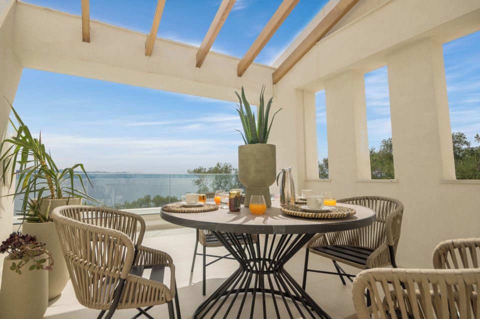 Luxury Villa, Sea View | Terrace/patio