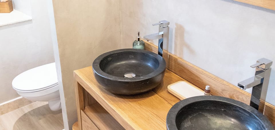 Comfort Suite | Bathroom | Shower