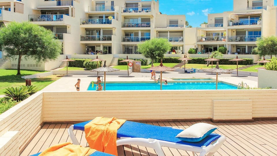 Apartment | Pool