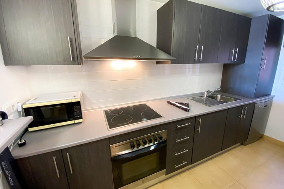 Apartment | Private kitchen | Fridge, microwave, oven, stovetop