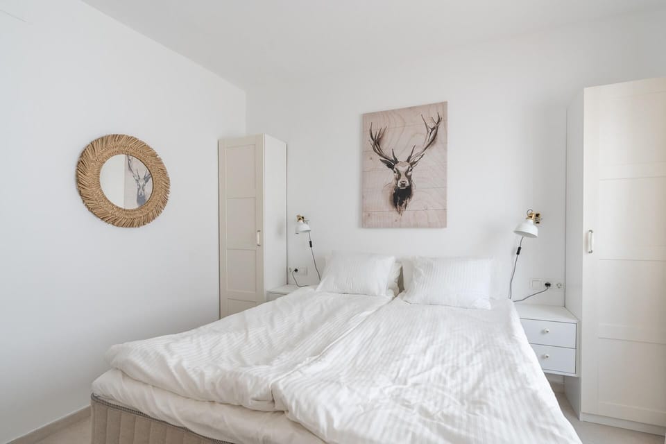 House | 2 bedrooms, iron/ironing board, free WiFi, bed sheets