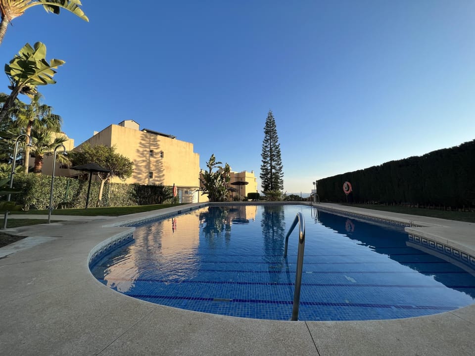 Apartment | Pool | Outdoor pool