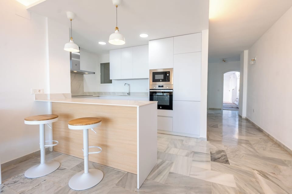 Apartment | Private kitchen | Fridge, microwave, oven, stovetop