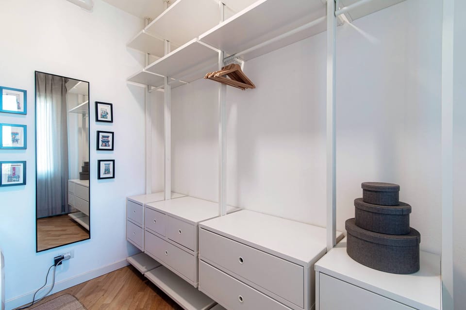 Apartment, Balcony, Lake View | Wardrobe