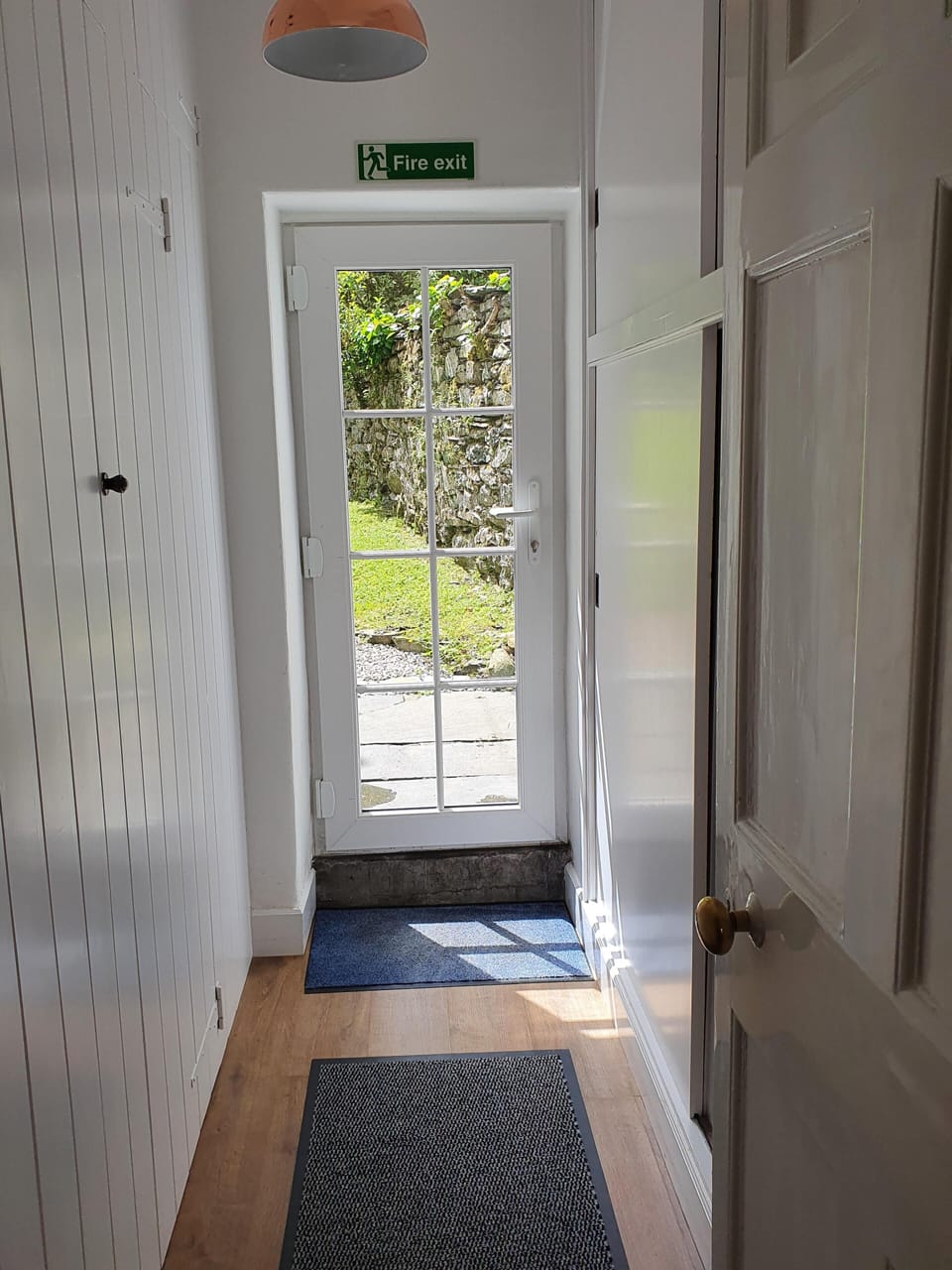 Luxury Twin Room, Ensuite (SPA ROOM) | 1 bedroom, soundproofing