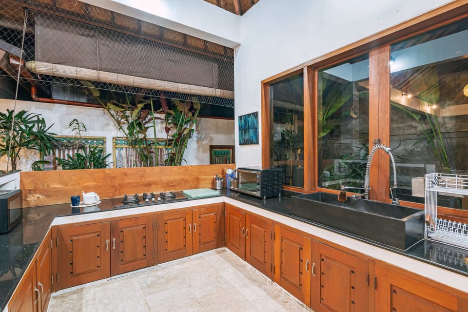 Basic Villa | Private kitchen | Fridge, microwave, stovetop, electric kettle