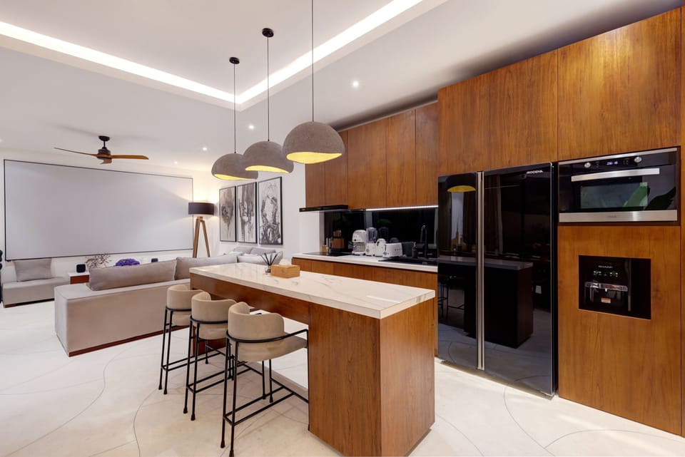 Luxury Villa | Private kitchen | Full-size fridge, microwave, blender, coffee grinder