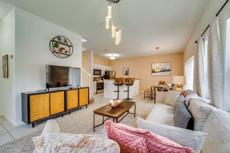 Apartment (4 Bedrooms) | Front of property