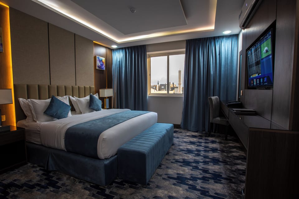 In-room safe, blackout drapes, soundproofing, iron/ironing board