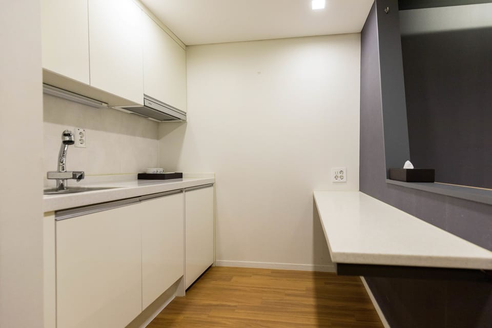 Deluxe Queen Room | Free WiFi
