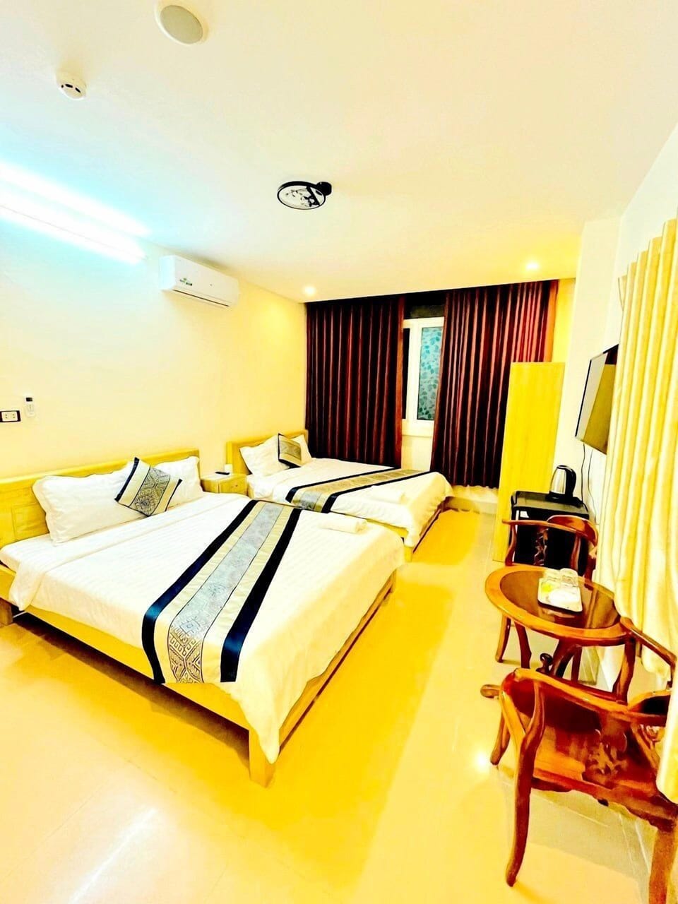 Standard Quadruple Room | Free WiFi