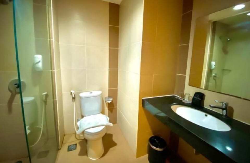 Standard Twin Room | Bathroom