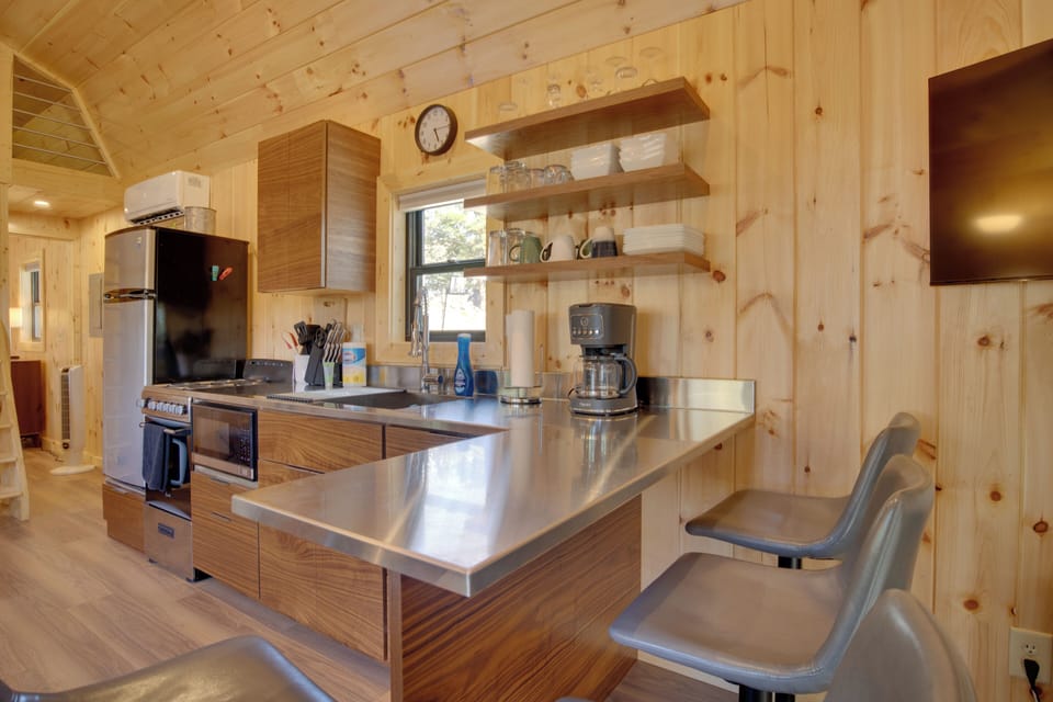 House (1 Bedroom) | Interior