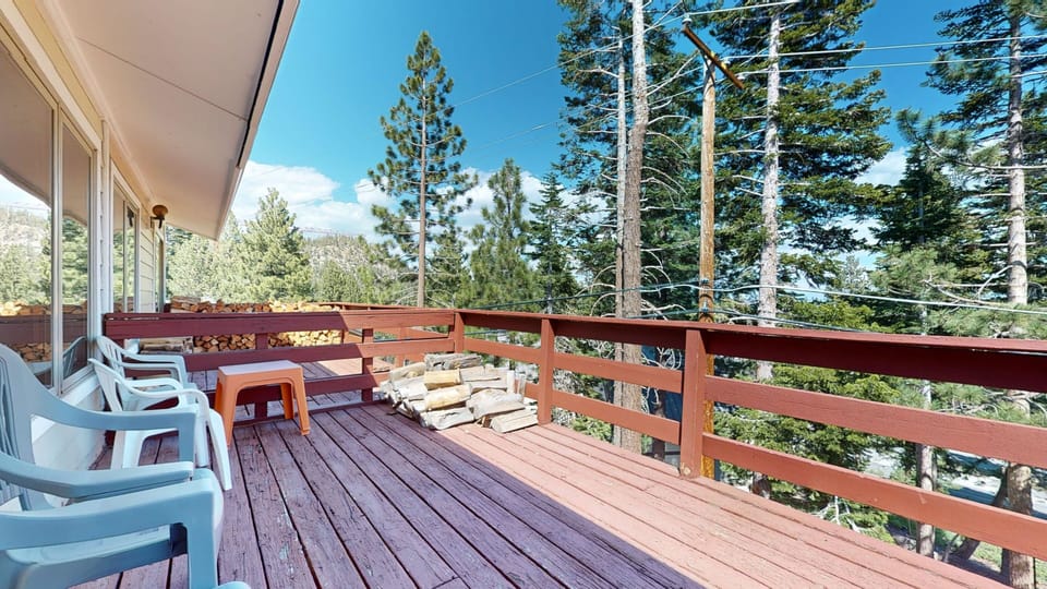 Condo, 3 Bedrooms | Property grounds
