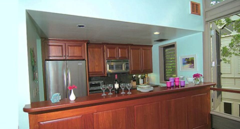 Luxury Suite Ocean View Upper 9C | Minibar