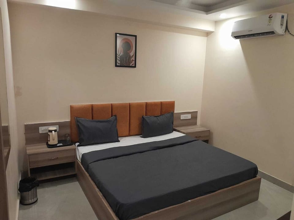 Deluxe Double Room | Soundproofing, WiFi (free)
