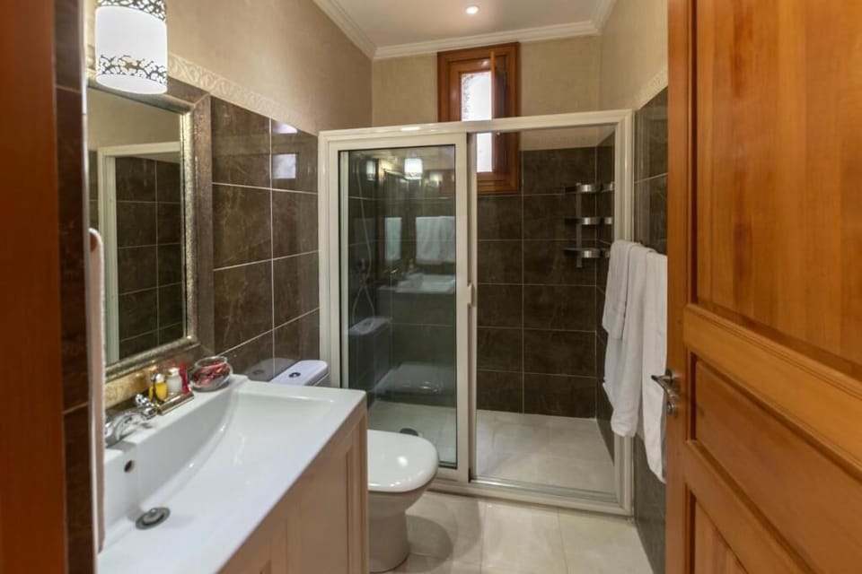 Double or Twin Room, City View | Soundproofing, free WiFi