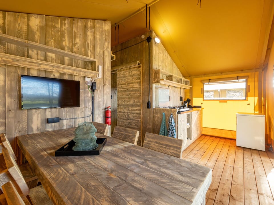 Tent | Living room