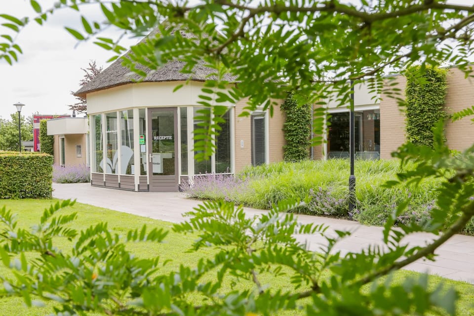 Chalet | Reception