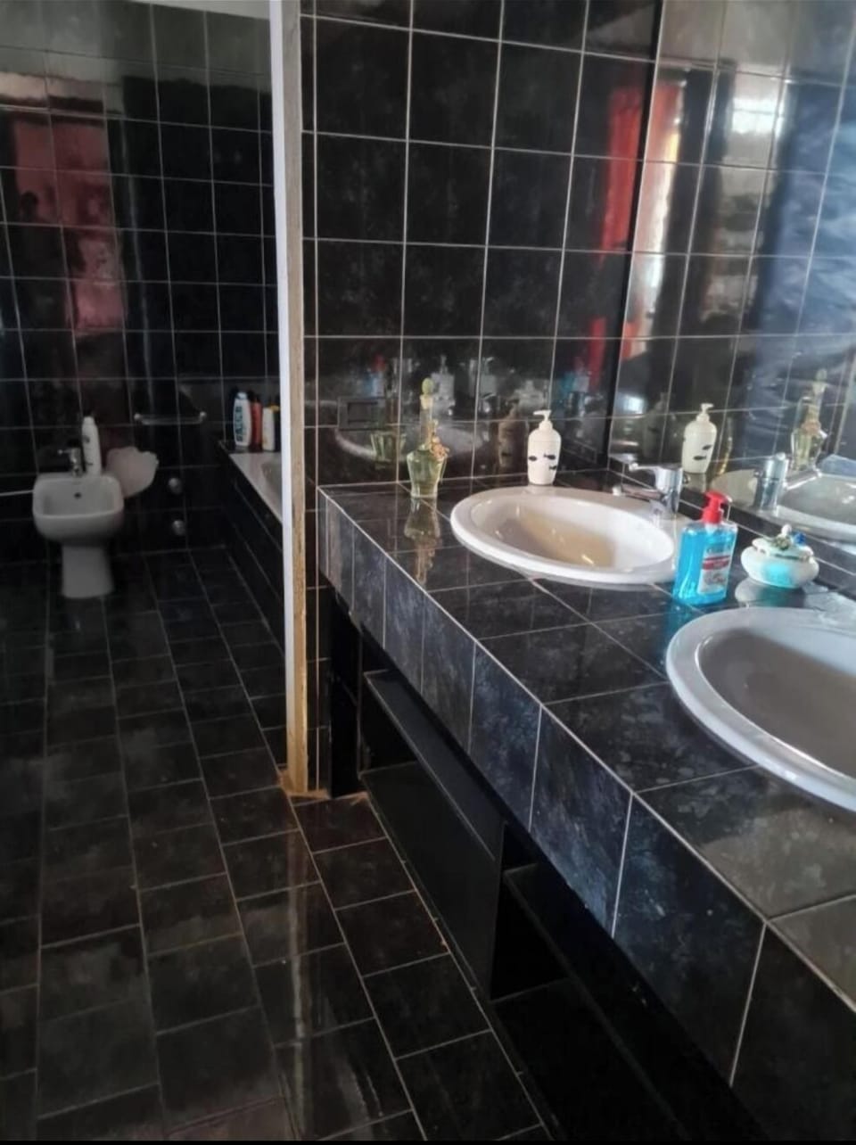 Basic Double or Twin Room | Bathroom | Hair dryer