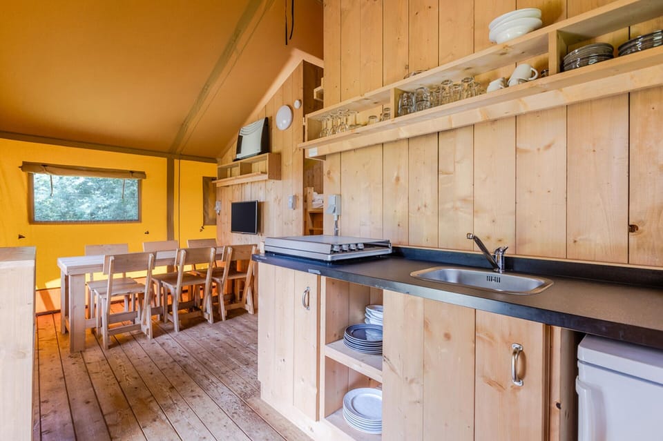 Tent | Private kitchen