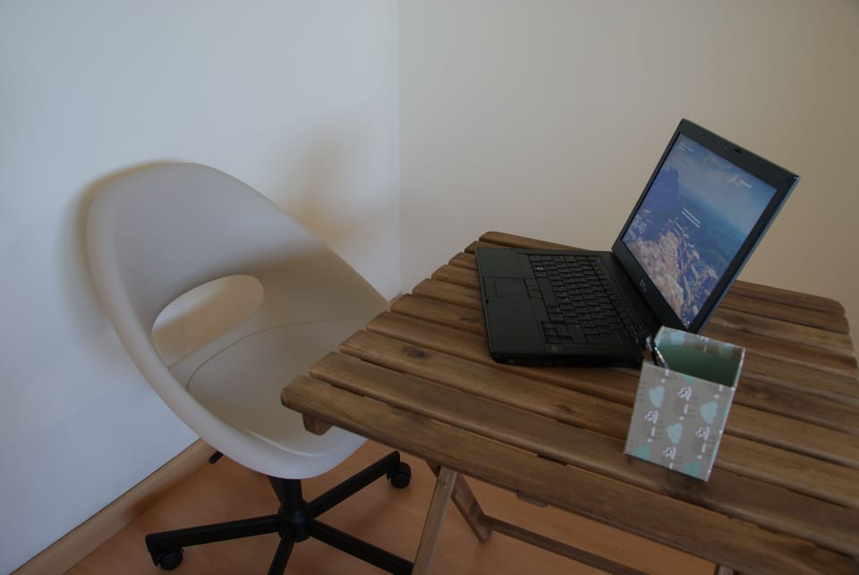 Double Room | Iron/ironing board, free WiFi, bed sheets