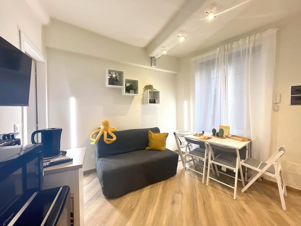Family Apartment | Living area | Flat-screen TV, toys